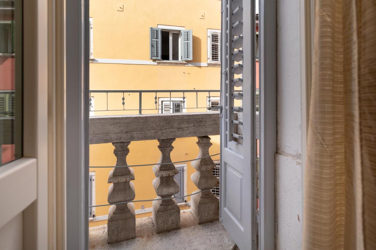 Mimi Carera Apartment & Room Rovinj Eksteriør billede