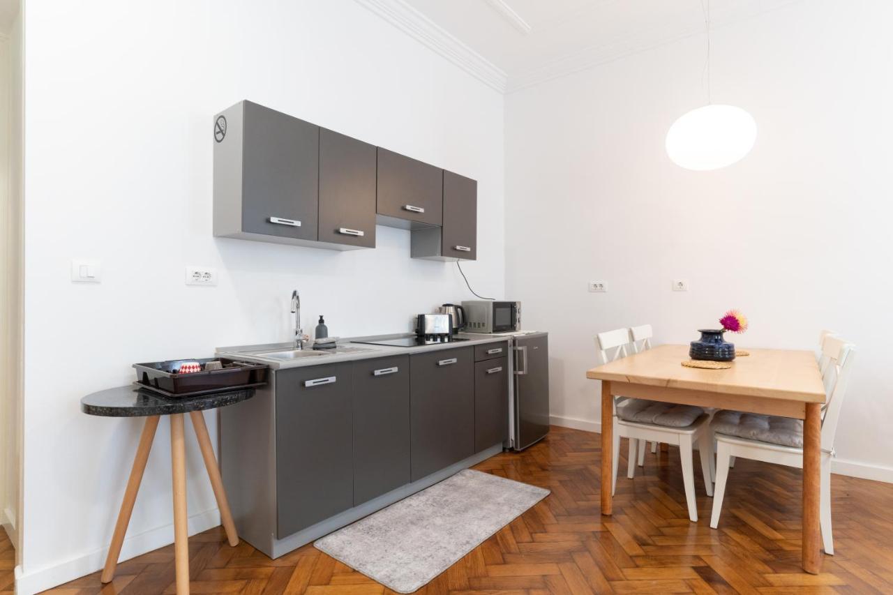 Mimi Carera Apartment & Room Rovinj Eksteriør billede